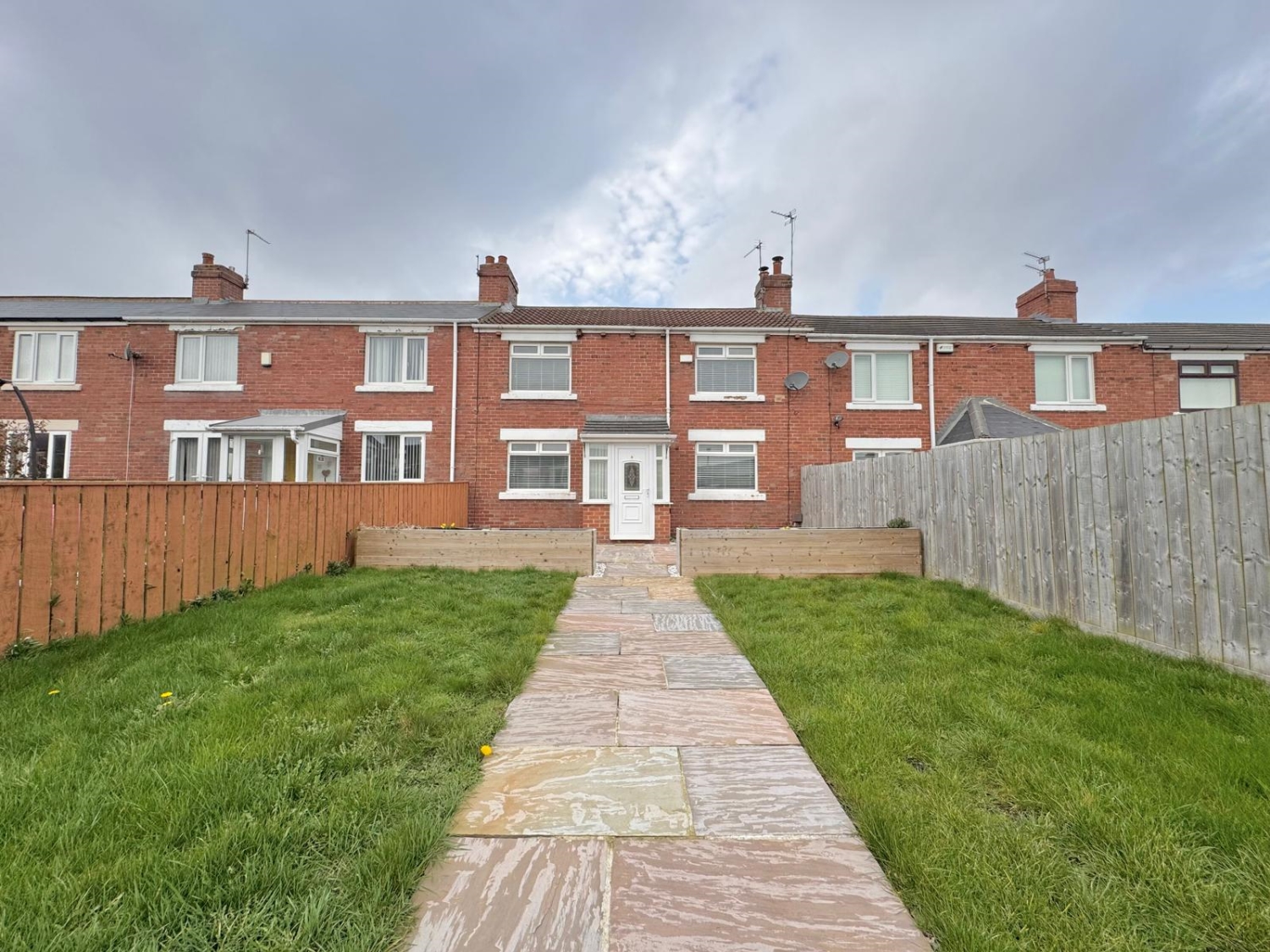 RUTLAND STREET, SEAHAM, COUNTY DURHAM, SR7