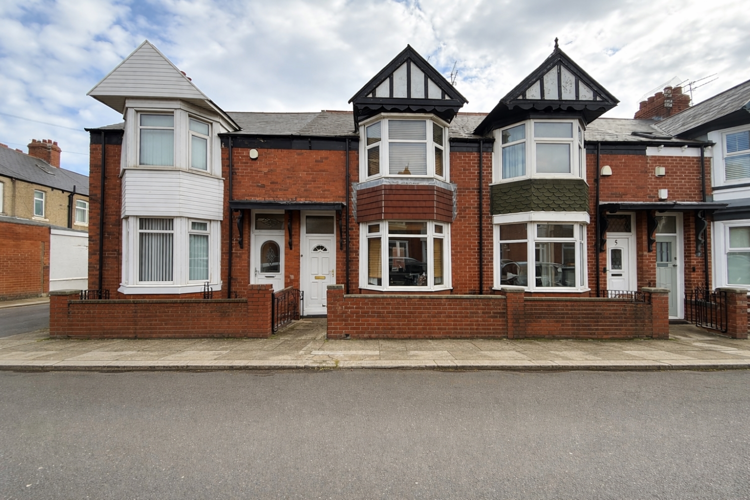ROSEDALE TERRACE, FULWELL, SUNDERLAND, SR6
