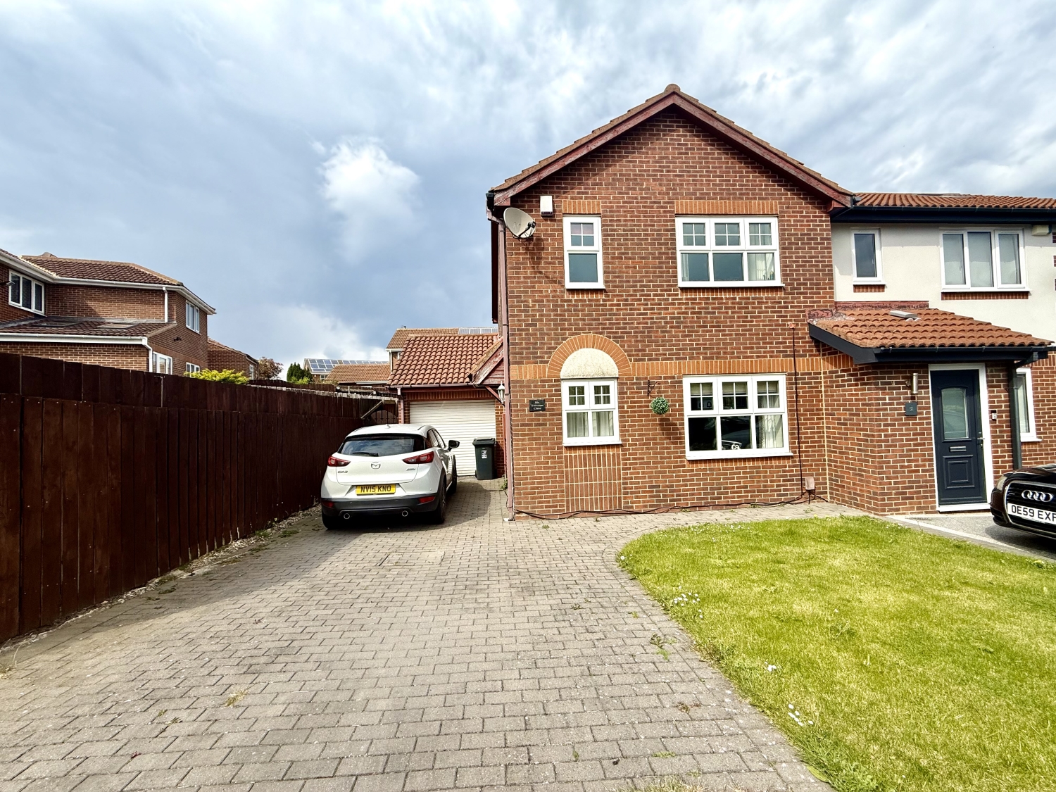TORCROSS CLOSE, HIGHFIELDS