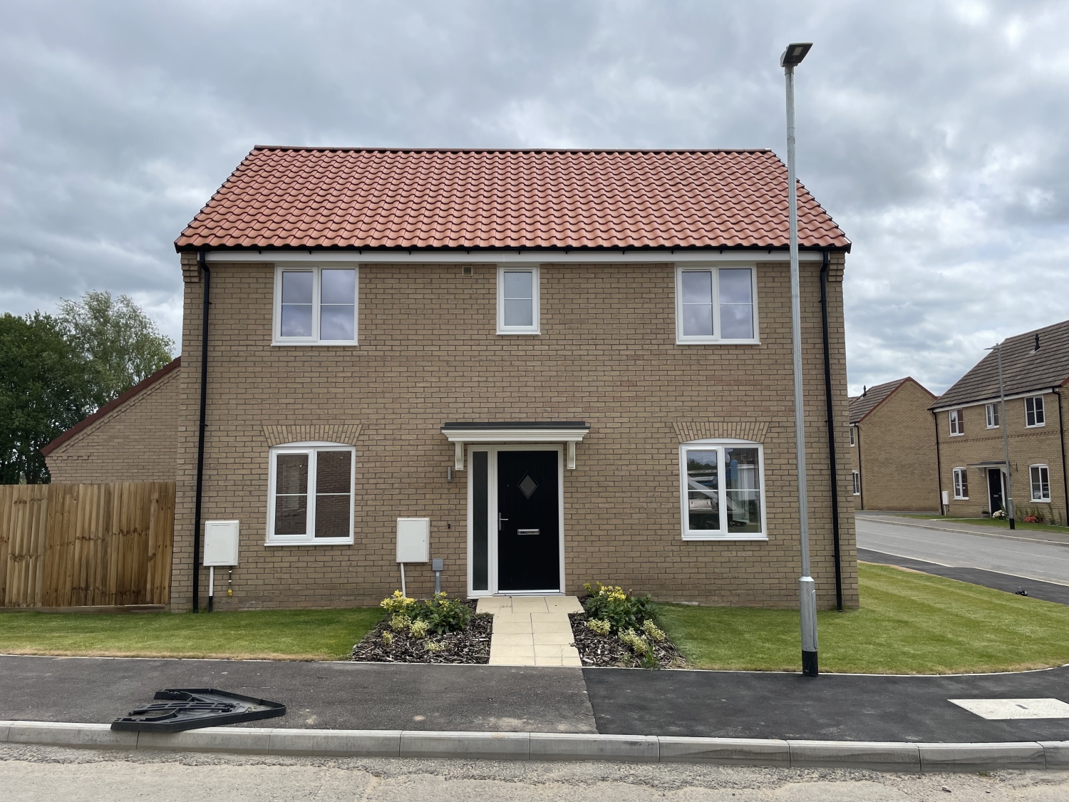 Plot 1 Mere, 