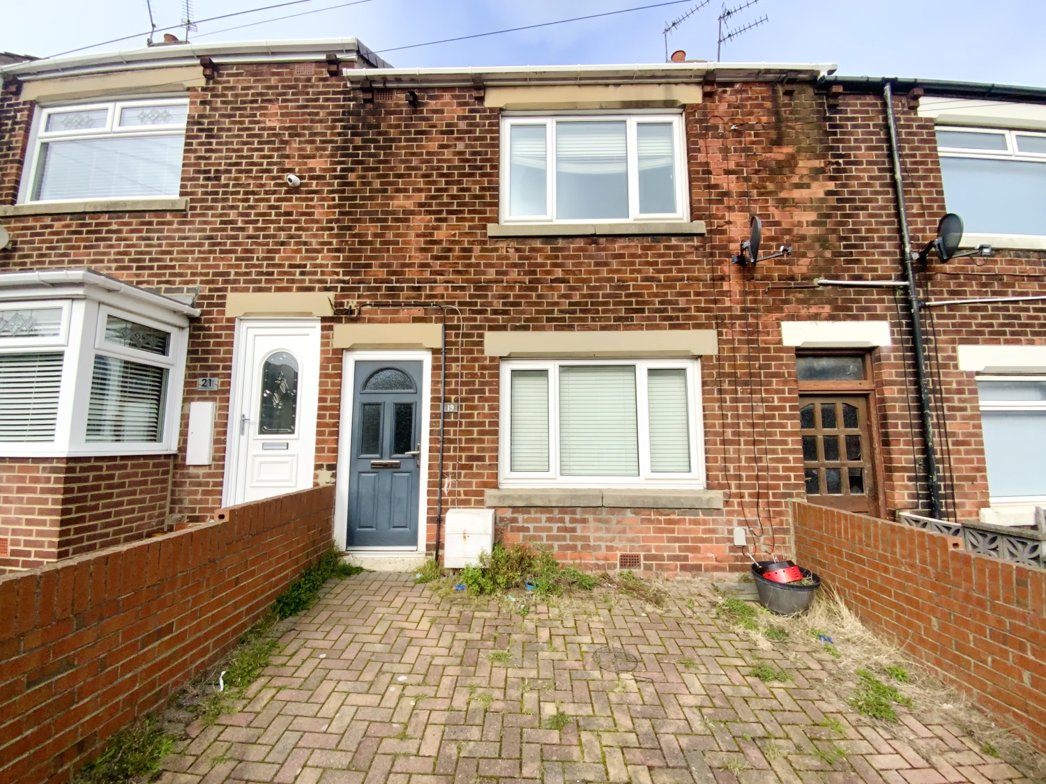 ROSEDALE TERRACE, PETERLEE, COUNTY DURHAM, SR8