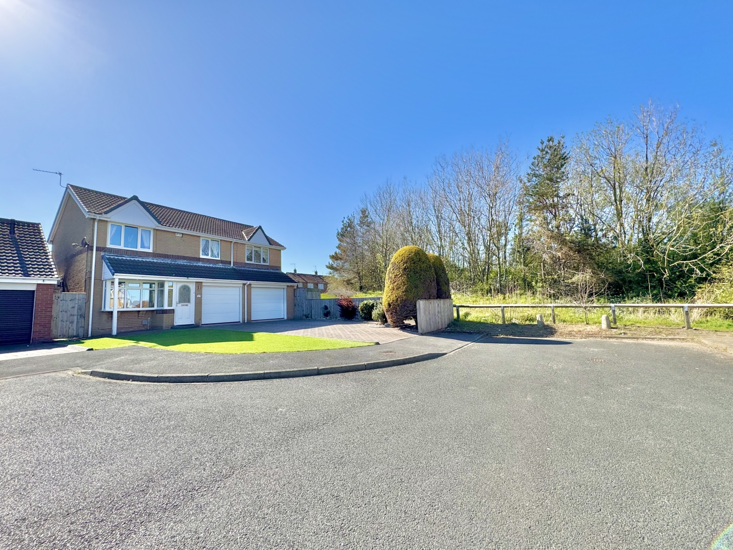 TINTAGEL DRIVE, SEAHAM, COUNTY DURHAM, SR7