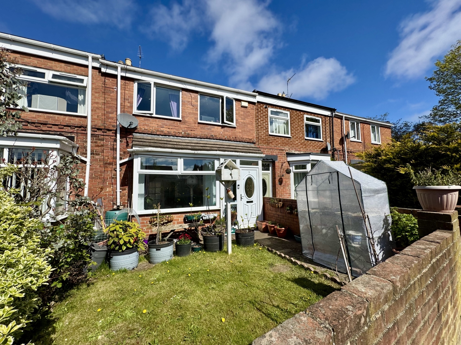 ST. JOHNS TERRACE, SEAHAM, COUNTY DURHAM, SR7