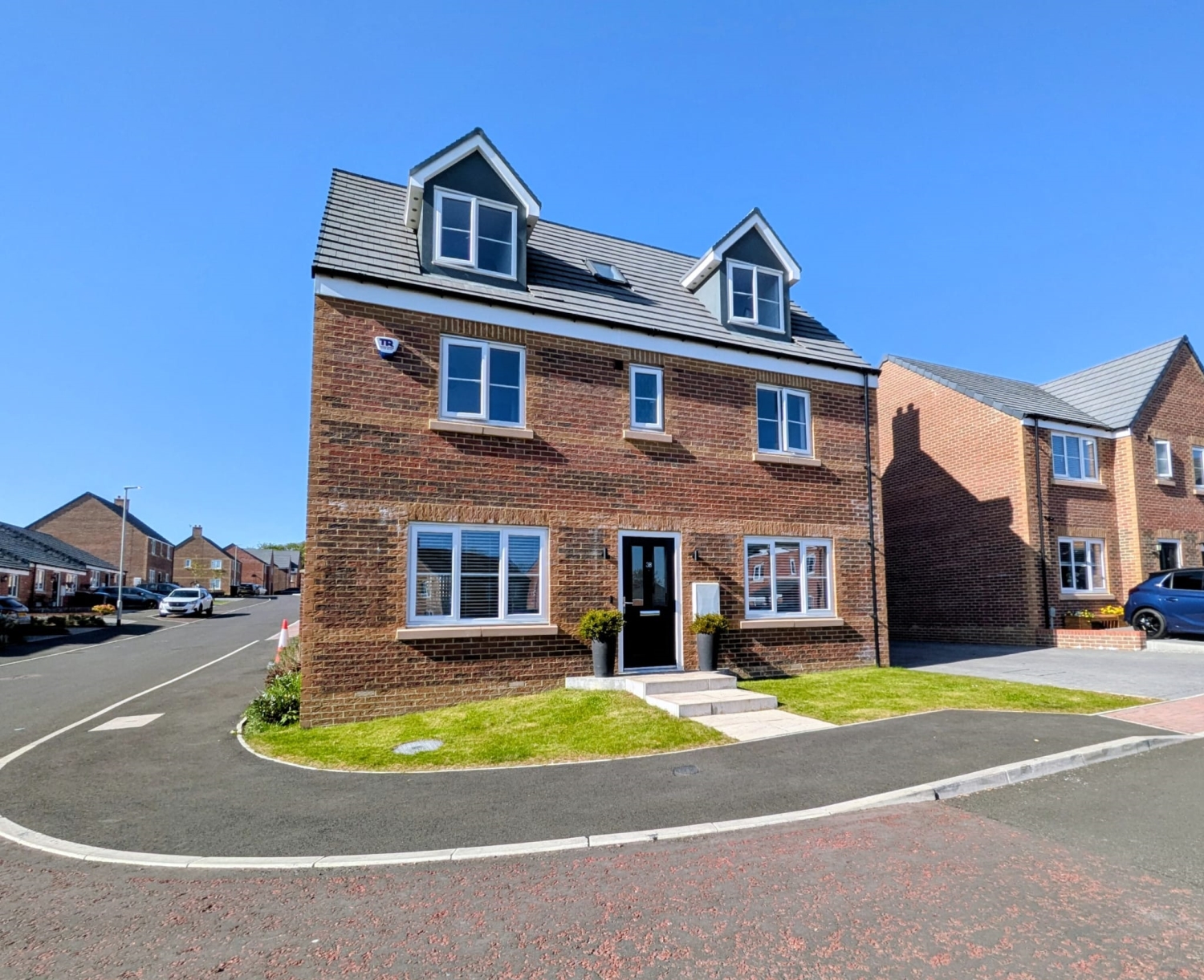 HARWOOD CLOSE, COXHOE