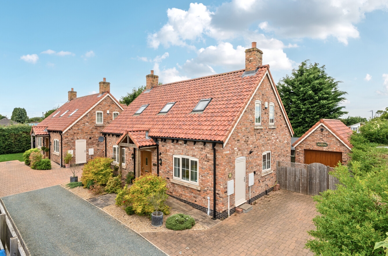 High Street, Cherry Willingham