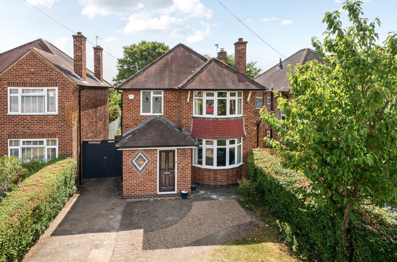 Seven Oaks Crescent, Bramcote