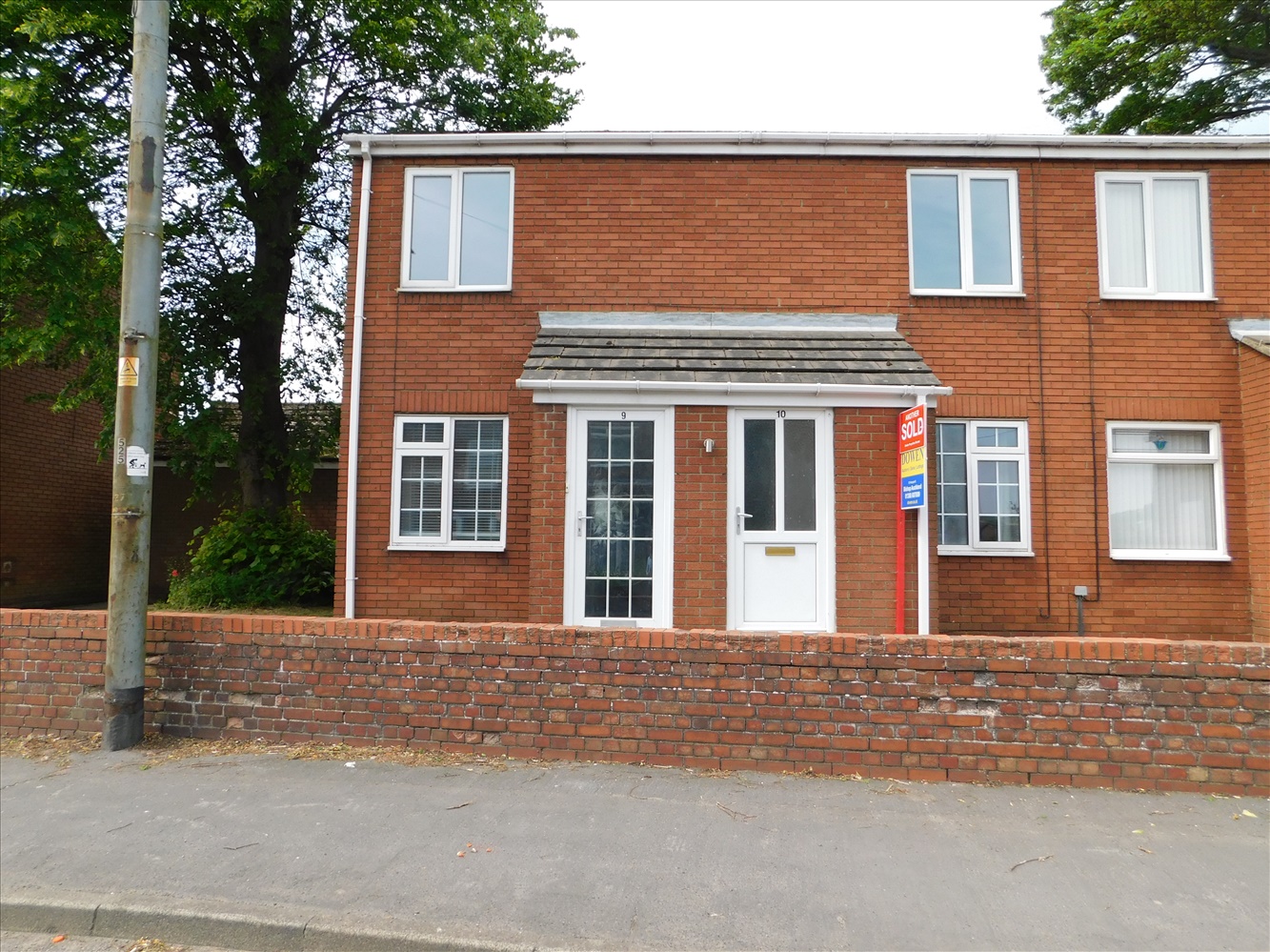 ROSEMOUNT COURT, AUCKLAND Dowen Estate & Letting Agents