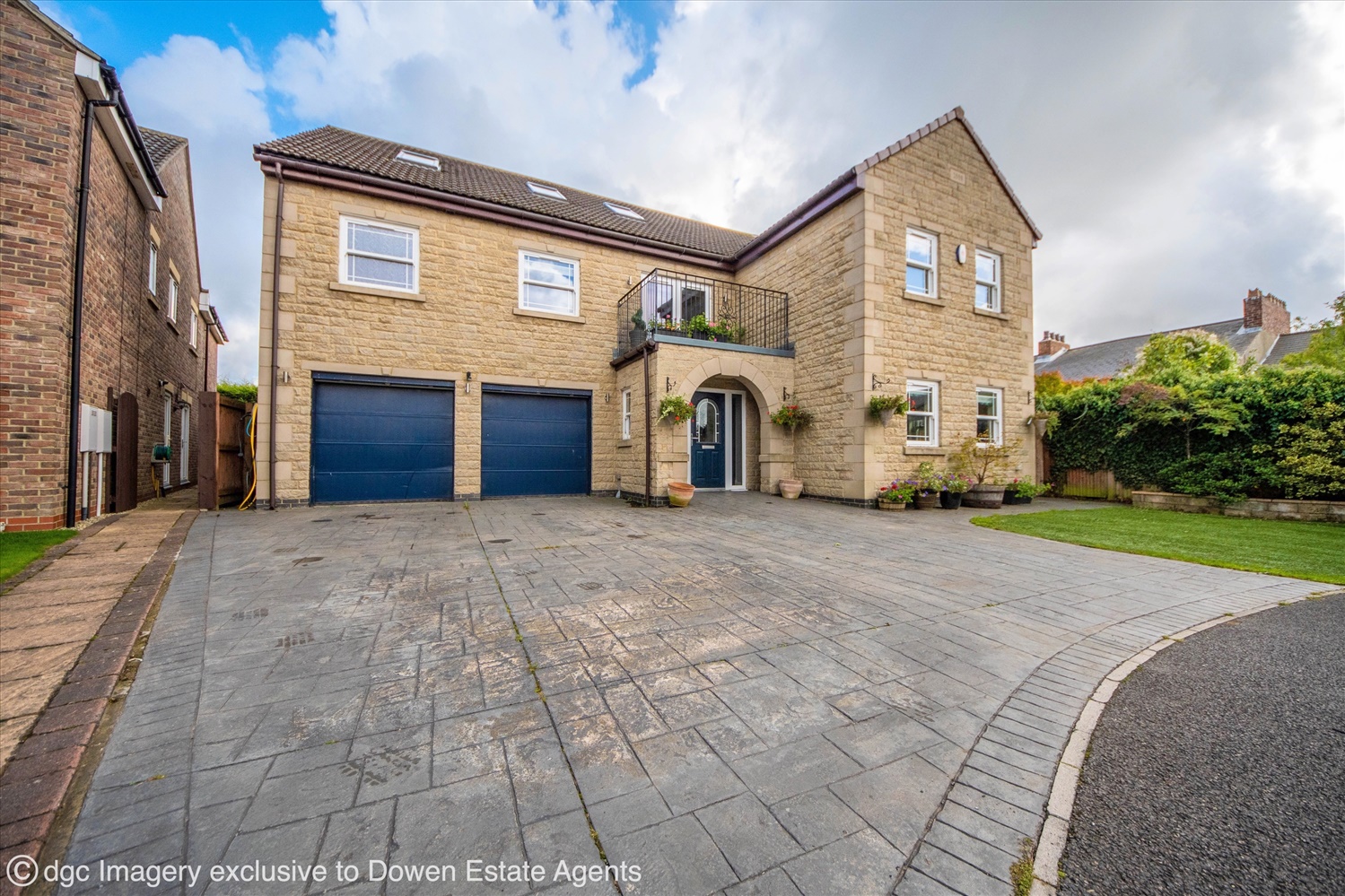 ROSLYN MEWS, COXHOE, DURHAM CITY, DH6 Dowen Estate & Letting Agents