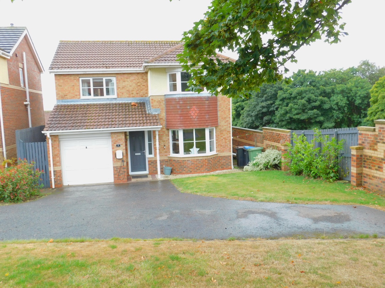 COTTINGHAM CLOSE, PETERLEE Dowen Estate & Letting Agents