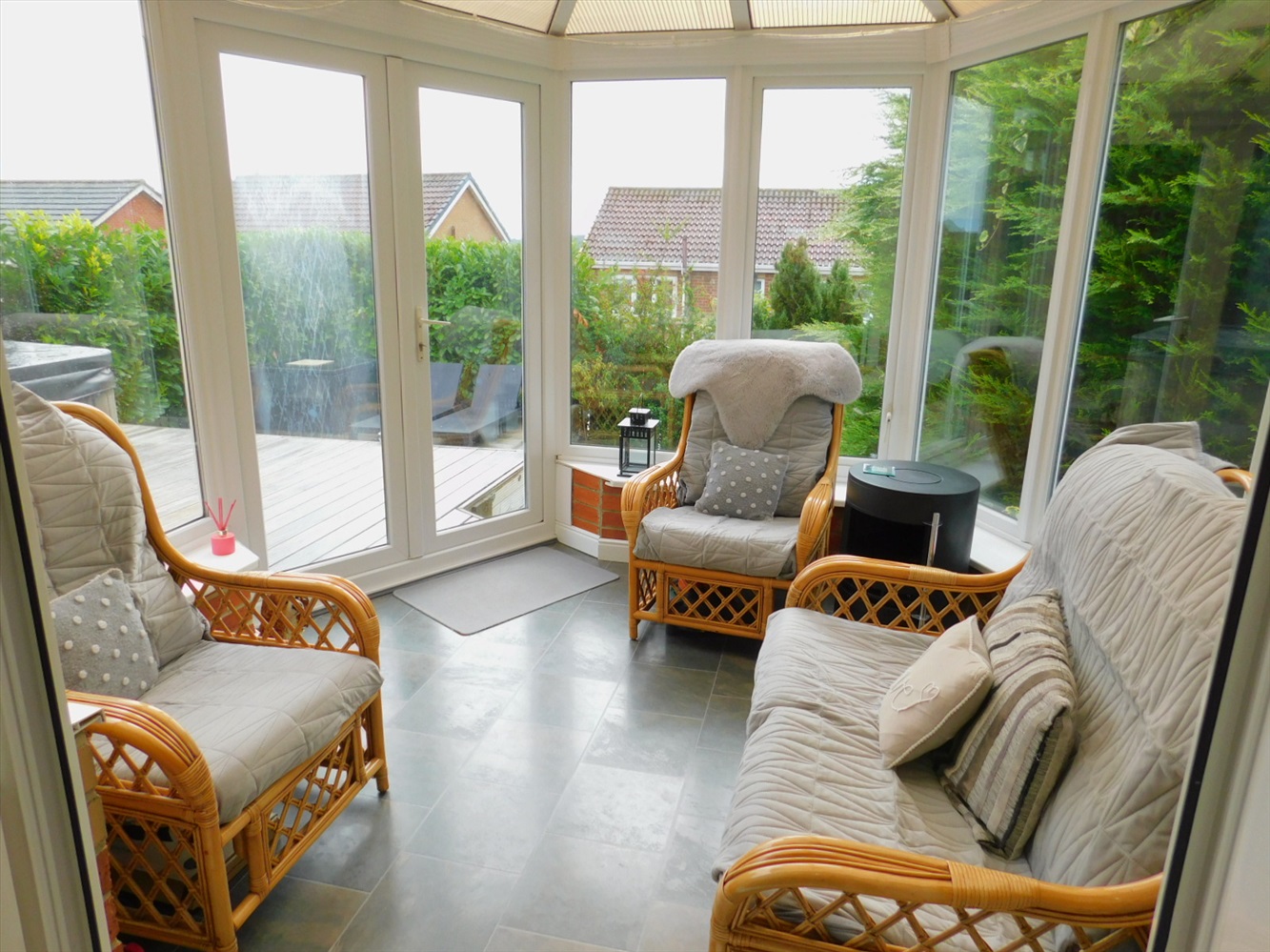 COTTINGHAM CLOSE, PETERLEE Dowen Estate & Letting Agents