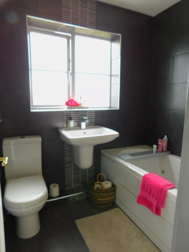 COTTINGHAM CLOSE, PETERLEE Dowen Estate & Letting Agents