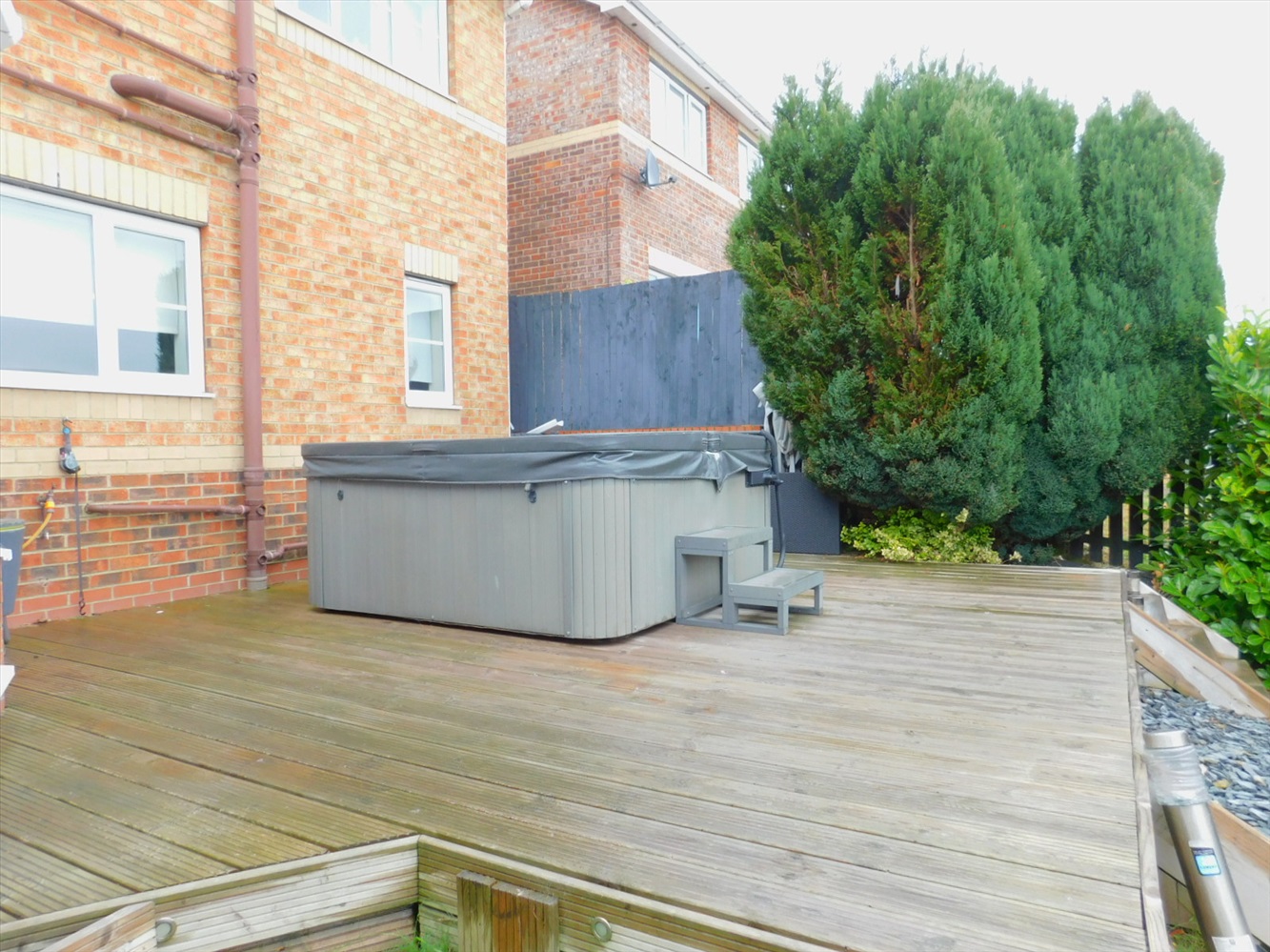 COTTINGHAM CLOSE, PETERLEE Dowen Estate & Letting Agents